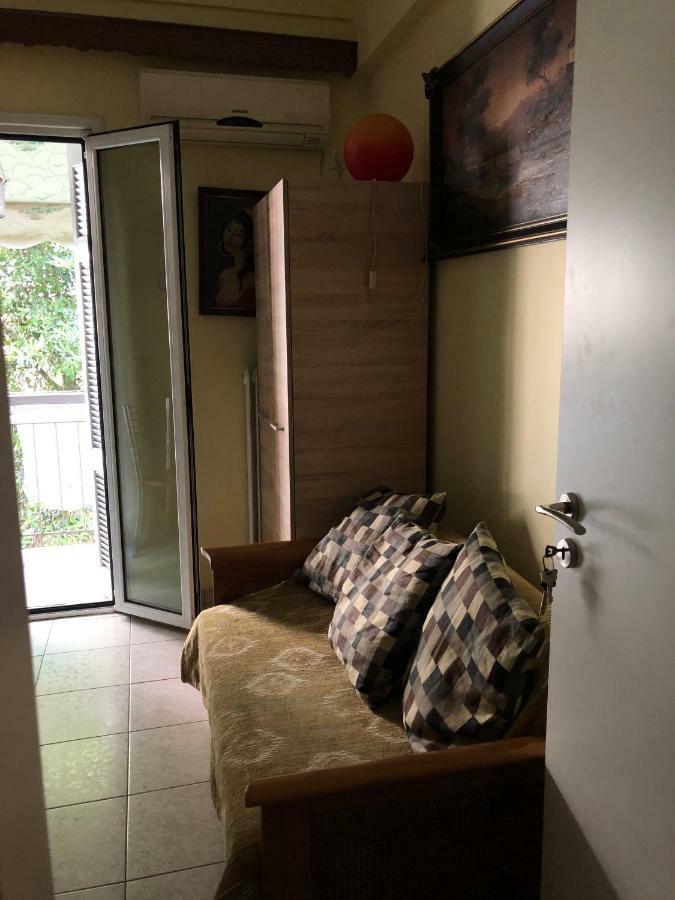Anna Apartment In Kypseli 雅典 外观 照片