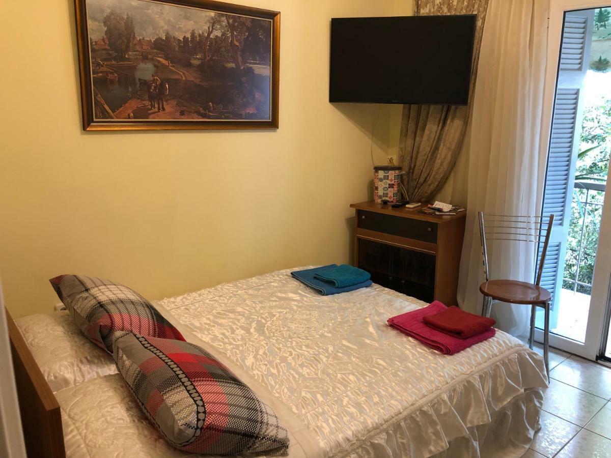 Anna Apartment In Kypseli 雅典 外观 照片